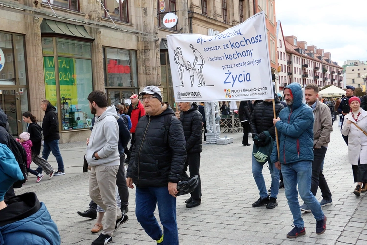 Marsz dla Życia i Rodziny we Wrocławiu 2025