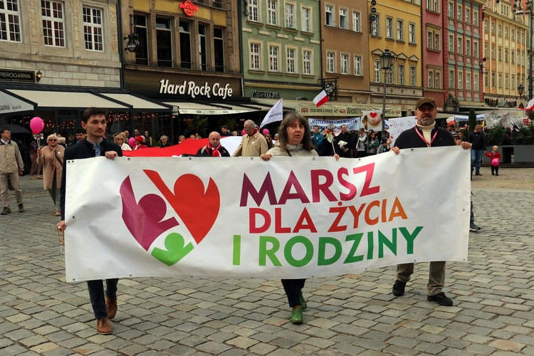 Marsz dla Życia i Rodziny we Wrocławiu 2025