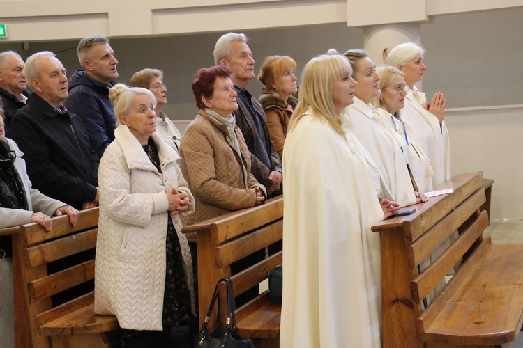 Płock. Odpust św. Faustyny Kowalskiej