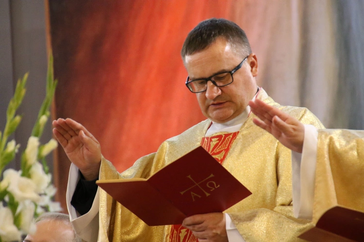 Płock. Odpust św. Faustyny Kowalskiej