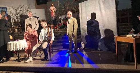 Premiera spektaklu "Źródło nadziei"