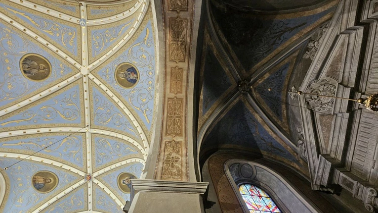 Prace konserwatorskie w kościele w Iłży