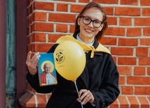 "Żywy pomnik" św. Jana Pawła II w Górze
