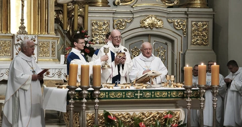 Inauguracja roku akademickiego na AKW