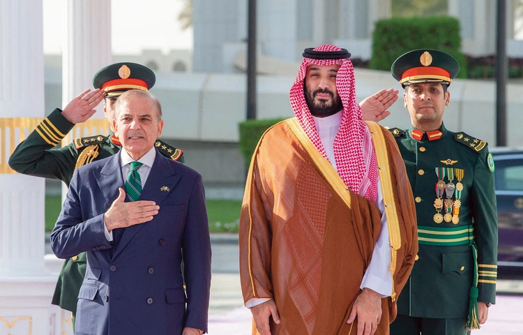 Czas na islamskie NATO? Co zapowiada porozumienie pomiędzy Pakistanem a Arabią Saudyjską?