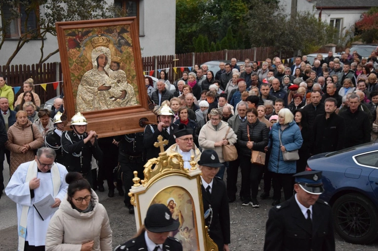 Obraz MB z Gietrzwałdu w kościele w Jarosławicach