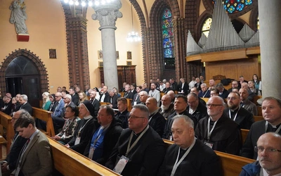 Synodalne obrady na Ostrowie Tumskim