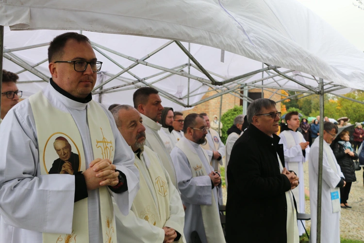 Smardzewo. X Pielgrzymka Kół Różańcowych Diecezji Płockiej