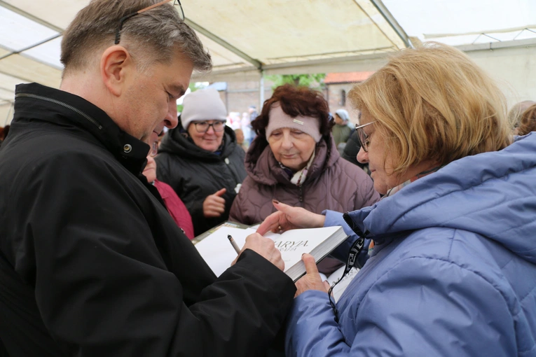 Smardzewo. X Pielgrzymka Kół Różańcowych Diecezji Płockiej