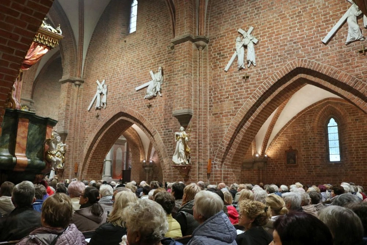 Pielgrzymka Żywego Różańca 