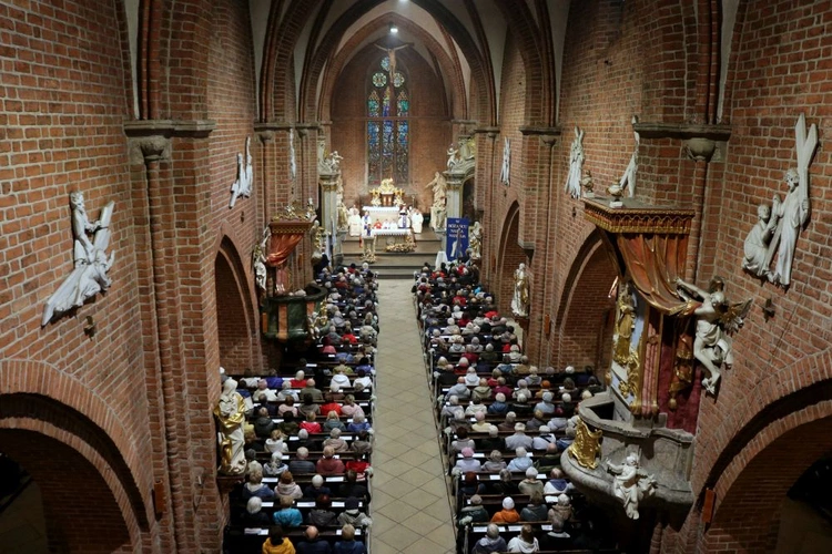 Pielgrzymka Żywego Różańca 