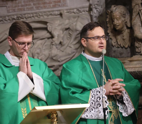 Pielgrzymka nauczycieli i wychowawców