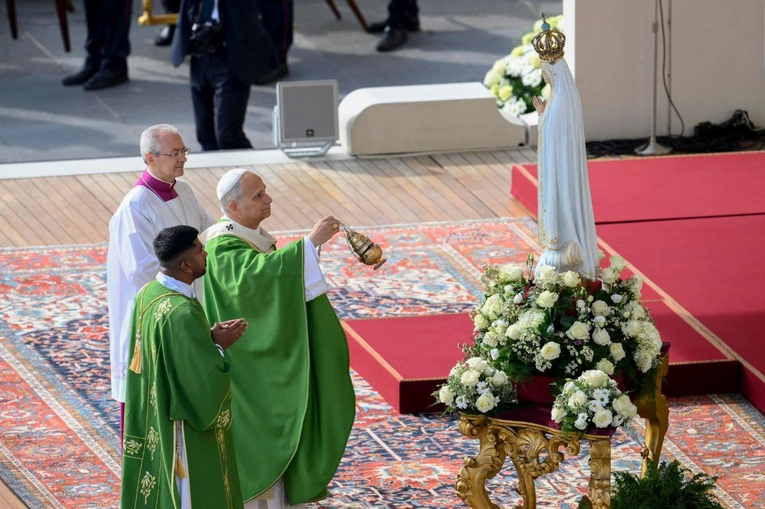 Leon XIV: Maryja prowadzi z Jezusem do ubogich i grzeszników