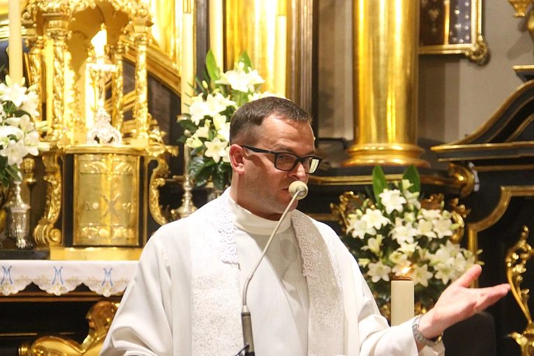 Tuchów. Październikowe czuwanie o powołanie