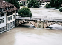 Wezbrana rzeka