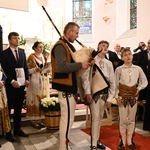 Z koncertami i konkursami