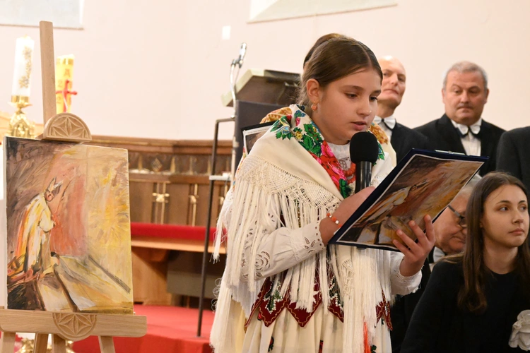 Z koncertami i konkursami