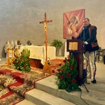 Eucharystia w surowym kościele