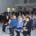 Eucharystia w surowym kościele