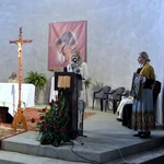 Eucharystia w surowym kościele
