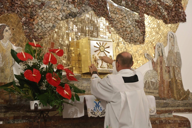 Poświęcenie kościoła po remoncie