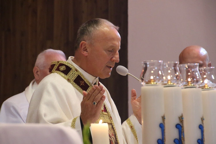 Lucień. Poświęcenie figury św. Kazimierza