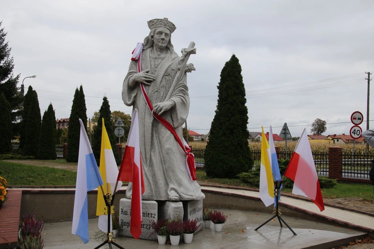 Lucień. Poświęcenie figury św. Kazimierza