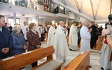 Abp Przybylski w nowo poświęconej świątyni: To miejsce jest Chrystusowe