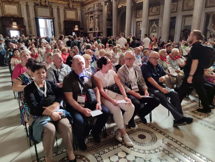 Rzym. Kolejna grupa wiernych dołączyła do archidiecezjalnej jubileuszowej pielgrzymki