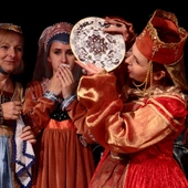 Teatr Kaworki bawi, wzrusza i działa dla dzieci oraz na chwałę Bożą