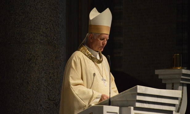 Bp Marek Szkudło: wiara musi się rozwijać, aby nie umrzeć