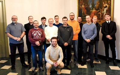 Najmłodszy z kandydatów do kapłaństwa ma 18 lat, najstarszy zaś – 48. Nie przeszkadza im to jednak w budowaniu braterskich więzi.