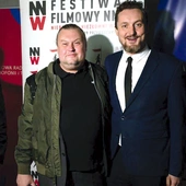 Twórcy – Piotr Piotrowski, nasz redakcyjny kolega (z lewej), oraz Jakub Klebba.
