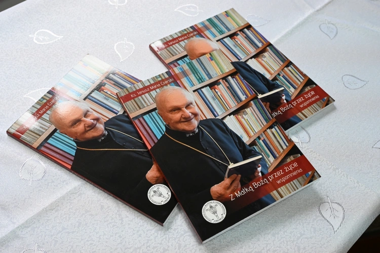 Promocja książki ks. prof. Janusza Czerskiego