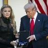 Trump przyznał pośmiertnie Medal Wolności Charliemu Kirkowi