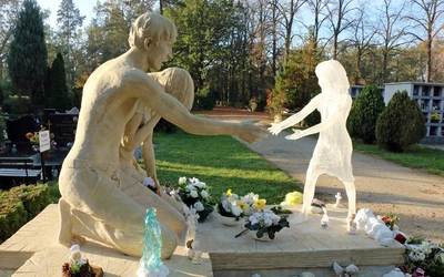 15 października - Międzynarodowy Dzień Dziecka Utraconego