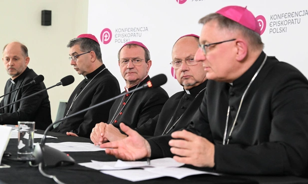 Konferencja prasowa po zakończeniu obrad