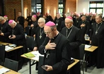 Biskupi przyjęli nową podstawę programową nauczania religii w szkole