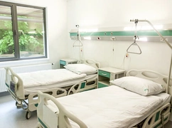 Cesarskie cięcie to wyższe ryzyko bólu i problemów ze snem po porodzie