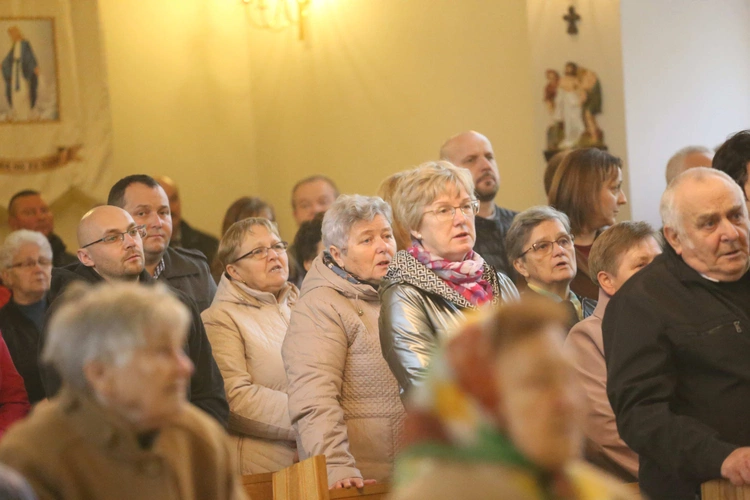 Witraże w Dębowej