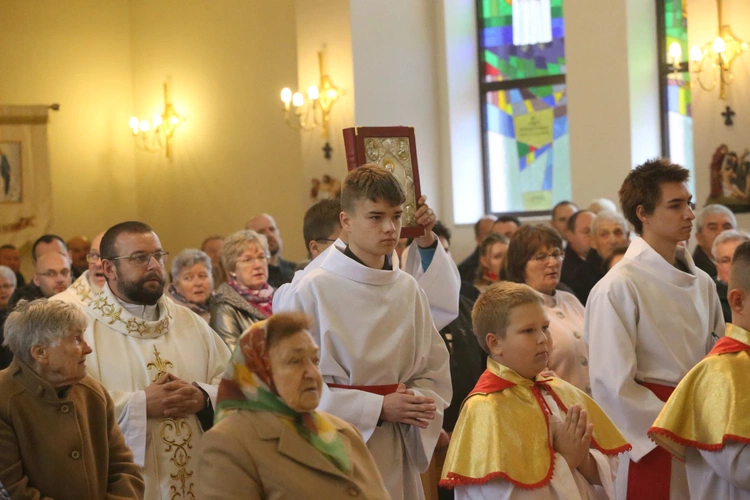 Witraże w Dębowej