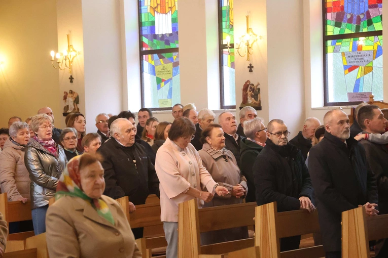 Witraże w Dębowej