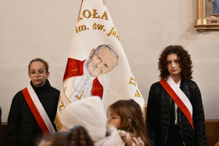 Szkoły noszące imię Jana Pawła II w tym roku przyjechały do Sulęcina