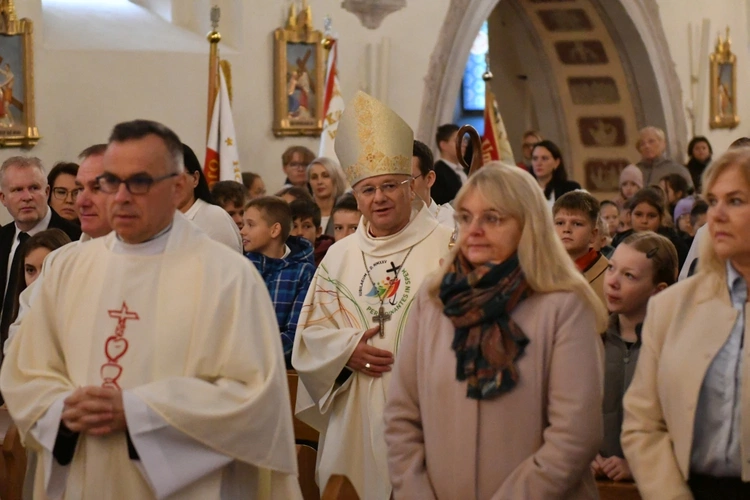 Szkoły noszące imię Jana Pawła II w tym roku przyjechały do Sulęcina