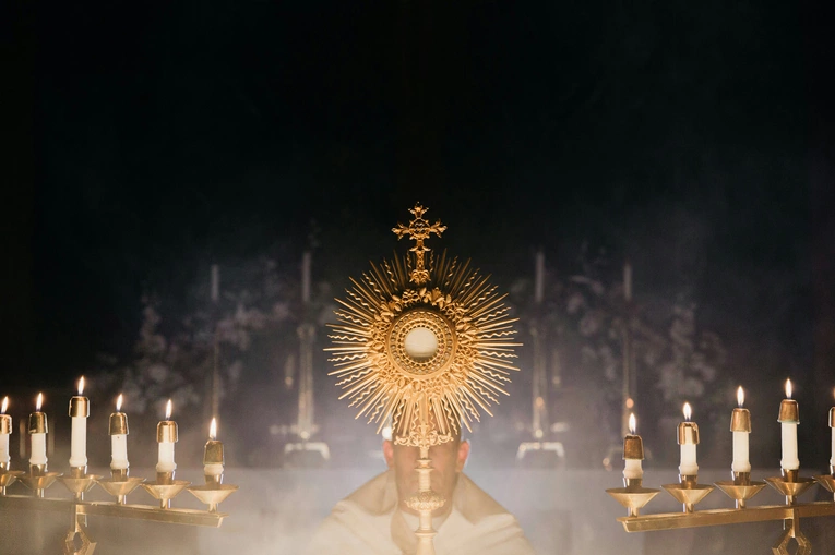 Nowy Jork: 5000 wiernych w procesji eucharystycznej