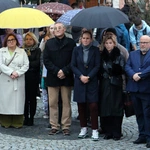 Pielgrzymka mieszkańców Trzebnicy do grobu św. Jadwigi Śląskiej - poświęcenie sztandaru gminy