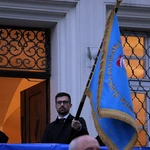Pielgrzymka mieszkańców Trzebnicy do grobu św. Jadwigi Śląskiej - poświęcenie sztandaru gminy