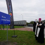 Odsłonięcie i poświęcenie tablicy na rondzie św. Jadwigi Śląskiej