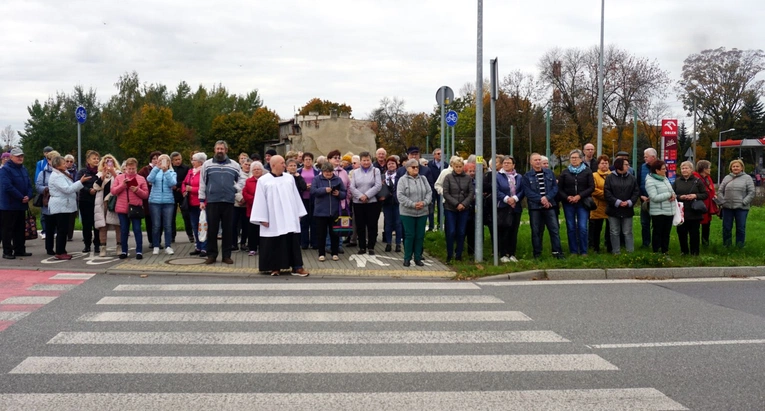 Odsłonięcie i poświęcenie tablicy na rondzie św. Jadwigi Śląskiej