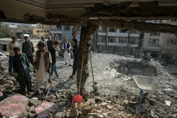 Zniszczenia w Kabulu po rzekomych pakistańskich atakach